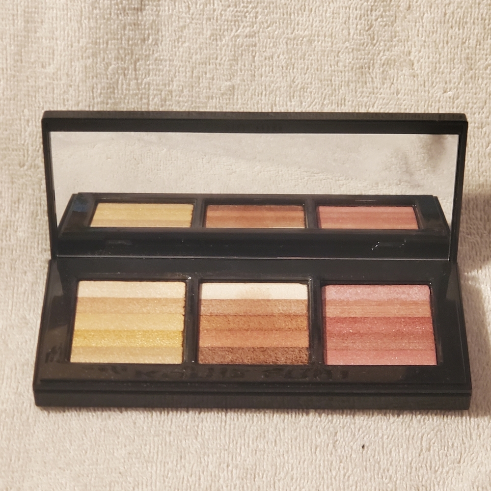 Highlighter palette
